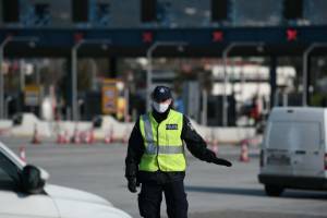Έλεγχοι διόδια: 273 οχήματα έκαναν αναστροφή σε 24 ώρες