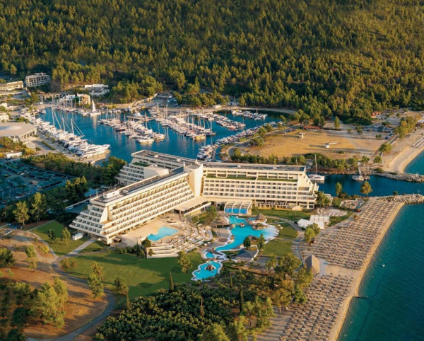 Το Porto Carras δίπλα στην εκπαιδευτική κοινότητα και τη νέα γενιά του Νέου Μαρμαρά