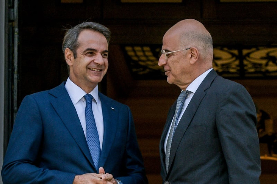 Στην Τήνο Μητσοτάκης και Δένδιας για τον 15αύγουστο