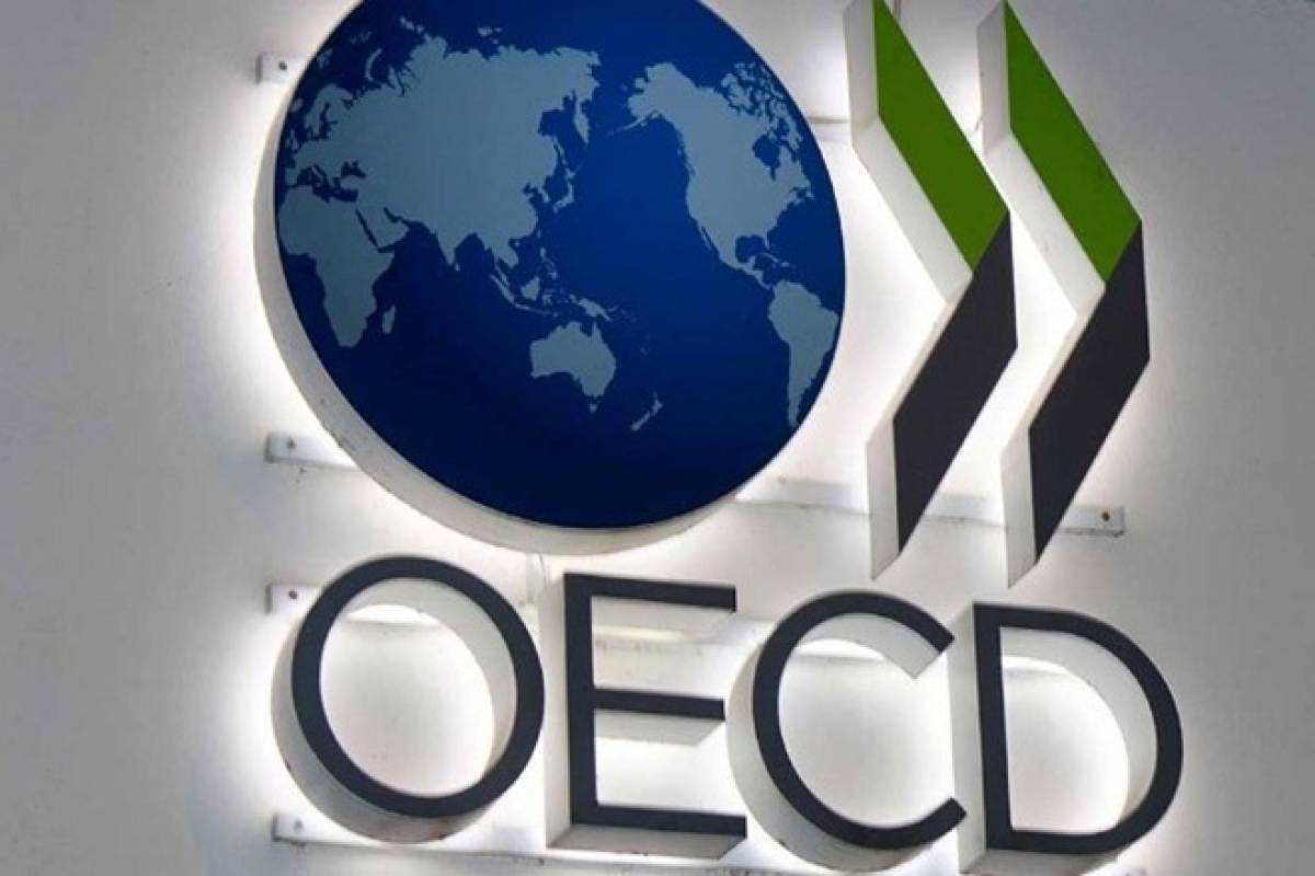ΟΟΣΑ: «Βουτιά» έως -35% στο ελληνικό ΑΕΠ λόγω τουρισμού- εστίασης