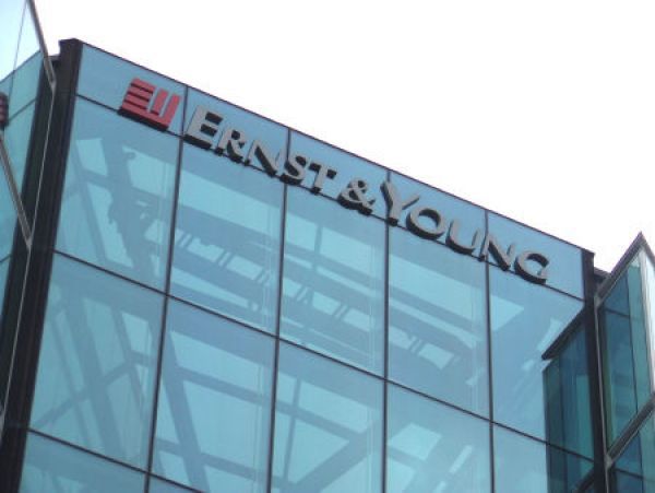 Ernst &amp; Young: Ο ελκυστικότερος εργοδότης του 2014