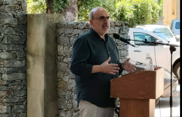 Αν είστε γονείς, μην κρατάτε τα παιδιά σας σ’ αυτή τη χώρα!