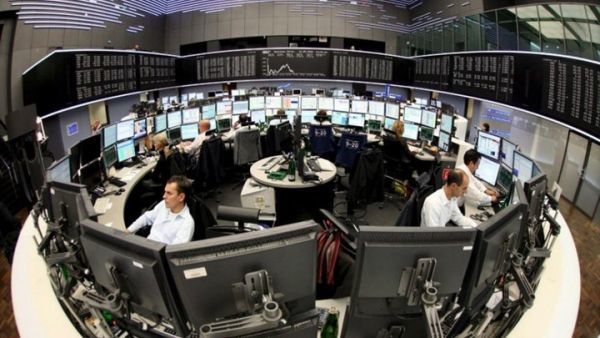 Η Ιταλία παρέσυρε σε αρνητικό έδαφος τις ευρωαγορές