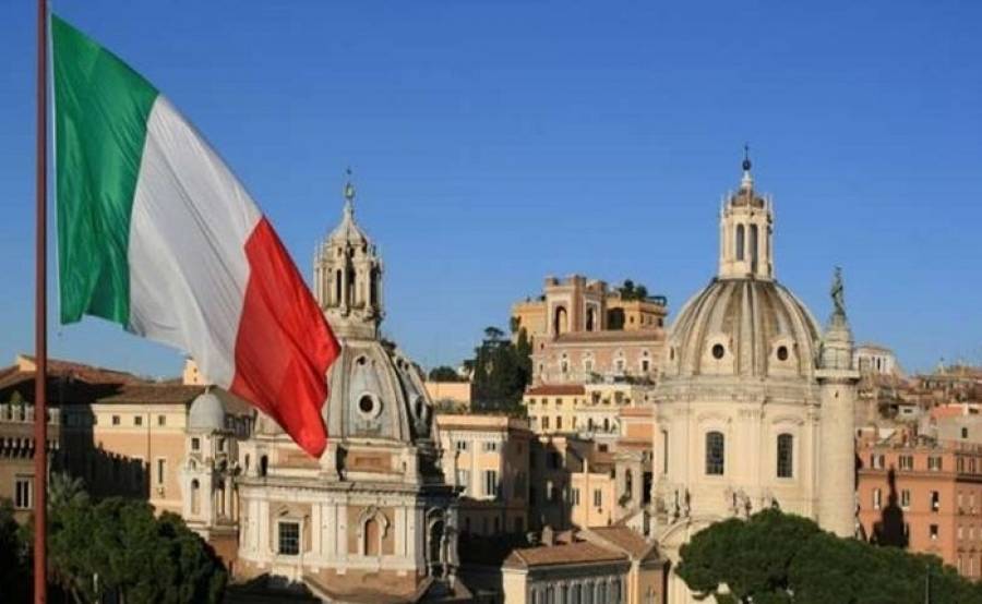 Καμπανάκι Κομισιόν σε Ιταλία: Να επιταχυνθούν οι μεταρρυθμίσεις