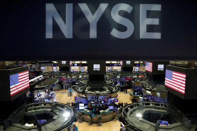 Wall Street: Ήπια άνοδος στην τελευταία συνεδρίαση της εβδομάδας