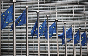 ΕΕ: Το ταμείο ανάκαμψης $955 δισ. δυσκολεύεται να «μεταμορφώσει» την ευρωπαϊκή οικονομία