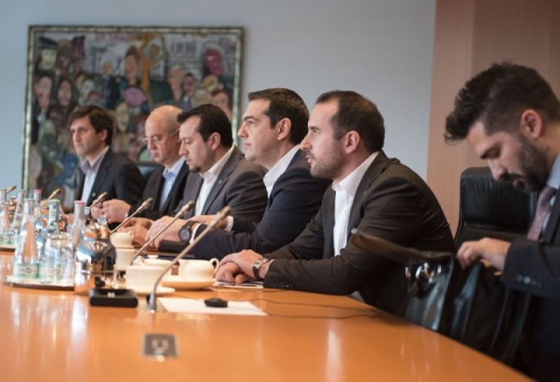 Στο μικροσκόπιο του Brussels Group το πολυνομοσχέδιο- κλειδί για συμφωνία