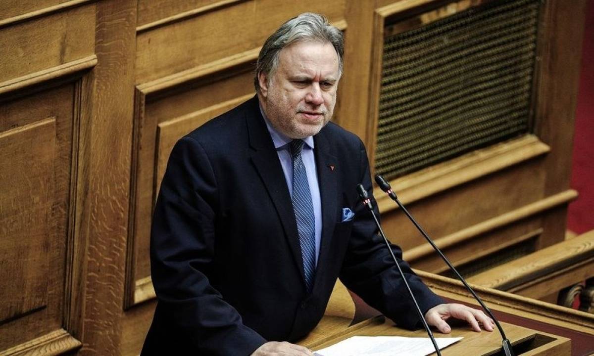 Κατρούγκαλος: Γιατί καθυστερεί η κύρωση μνημονίων συνεργασίας με τη Β.Μακεδονία;