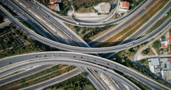 Συμβούλους για την Αττική Οδό αναζητά το ΤΑΙΠΕΔ