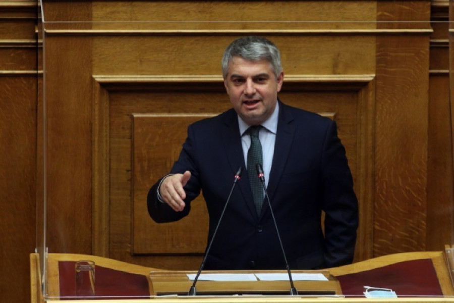 Ερώτηση Κωνσταντινόπουλου στον υπουργό Οικονομικών για υπερφορολόγηση ευάλωτων