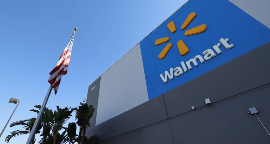 Walmart: Απέσυρε τις προβλέψεις για κερδοφορία λόγω των δασμών Τραμπ