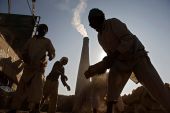 Η δουλεία «καλά κρατεί» στην Ευρώπη και στον κόσμο