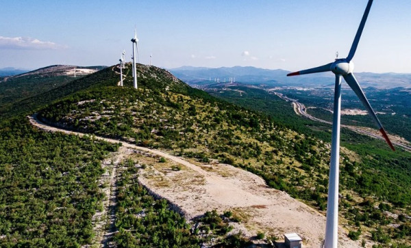 ΑΠΕ: Επενδύσεις €9,5 δισ. τα τελευταία 5 έτη στην Ελλάδα