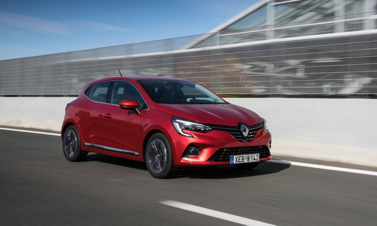 Renault: Περικόπτει 2.000 θέσεις εργασίας στη Γαλλία