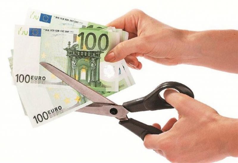 1,5 δισ. οι περικοπές δαπανών στο Δημόσιο το 2017