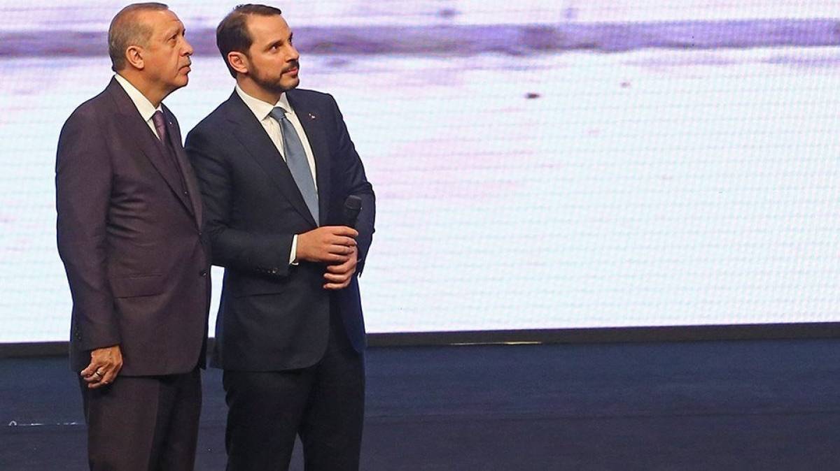 «Αποκλείονται capital controls» λέει-μα δεν πείθει- ο γαμπρός του Ερντογάν