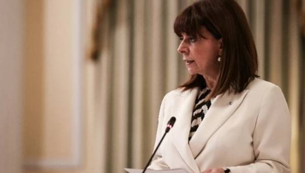 Σακελλαροπούλου: Υπέρ μιας ταχείας και χωρίς αποκλεισμούς ανάκαμψης