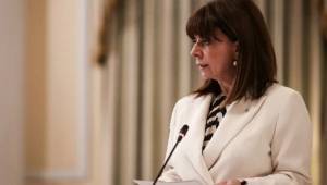 Σακελλαροπούλου: Υπέρ μιας ταχείας και χωρίς αποκλεισμούς ανάκαμψης