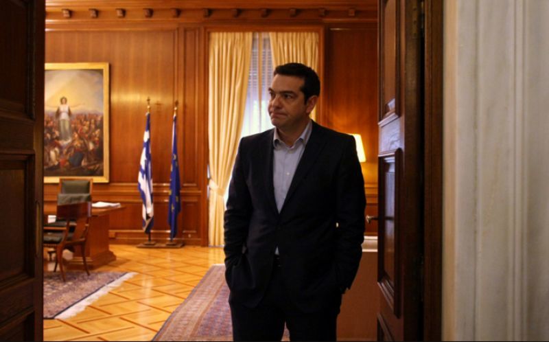 Μαξίμου: Πρόβες για ταξίδια εκτός και νέο παράλληλο πρόγραμμα εντός