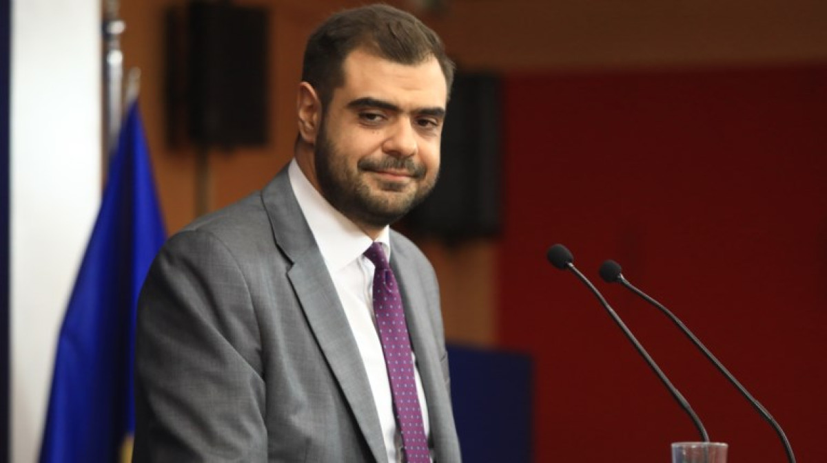 Μαρινάκης στο ΠΑΣΟΚ: Η χώρα θα προχωρήσει, παρά τις επικρίσεις