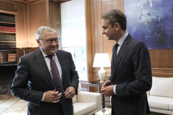 Επίσκεψη Ρέγκλινγκ στην Αθήνα – Συναντήσεις με Μητσοτάκη και Σταϊκούρα