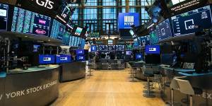 Επέμεινε πτωτικά η Wall Street- «Αγκάθι» η αγορά εργασίας
