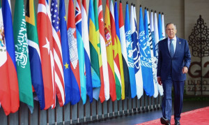 Λαβρόφ: Η Ουκρανία αρνείται να διαπραγματευτεί, όχι η Ρωσία