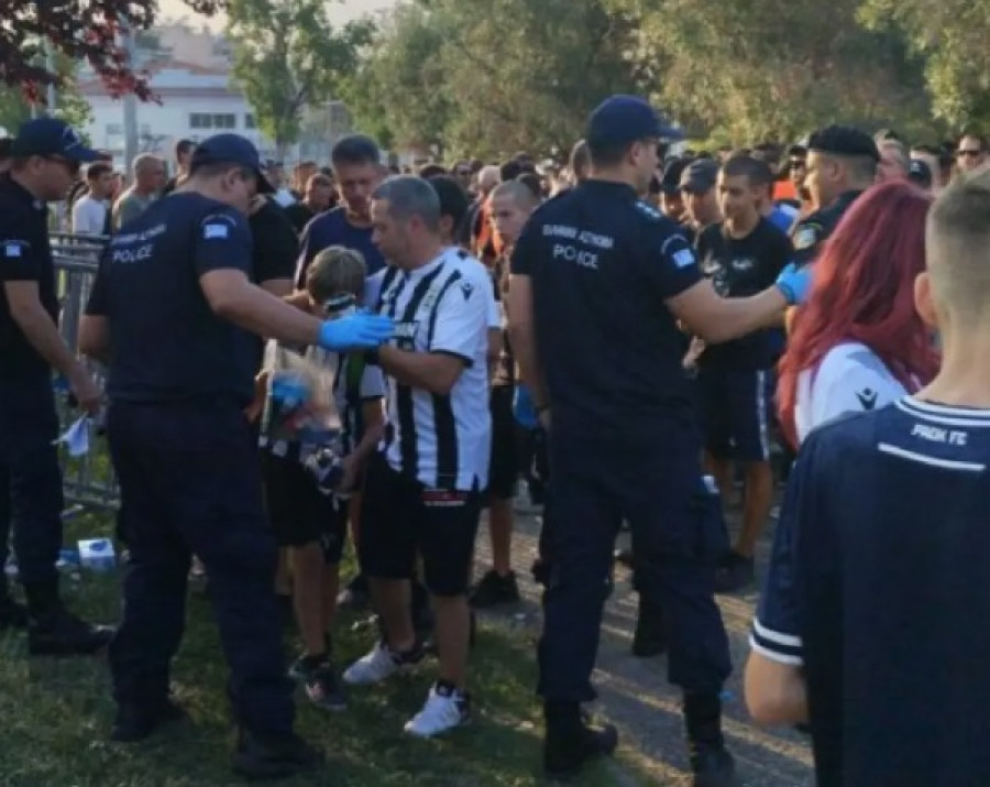 Πέντε συλλήψεις έξω από το γήπεδο της Τούμπας