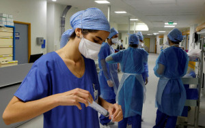 Κορονοϊός-Ελλάδα: 148.435 νέα κρούσματα εβδομαδιαίως- 200 θάνατοι- 115 διασωληνωμένοι