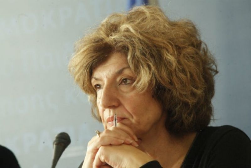 Αναγνωστοπούλου: «Να ανοίξουν τα σχολεία χωρίς κενά»-Ανακοινώνονται οι βάσεις