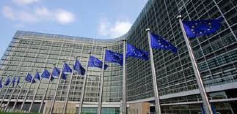 Κομισιόν: Διευρύνει την έρευνα για τη χαμηλή φορολογία των πολυεθνικών
