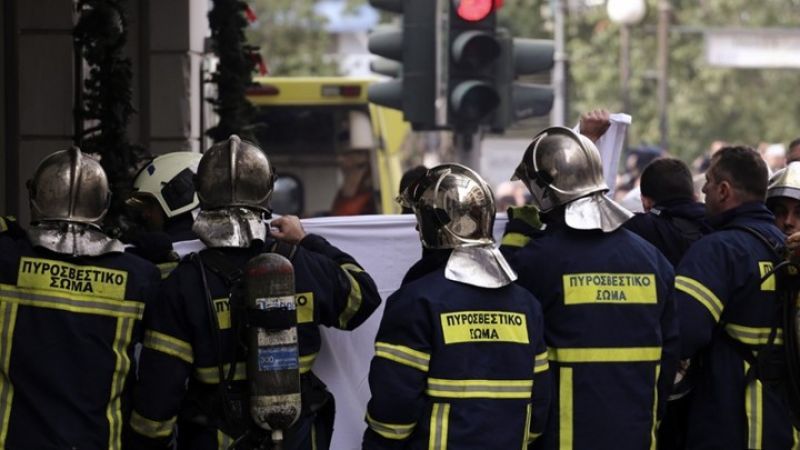 Γλυφάδα: Ένας νεκρός από πυρκαγιά σε αυτοκίνητο