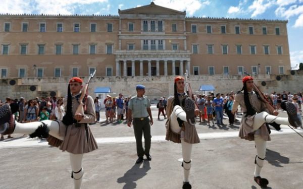 Η Ελλάδα στην τρίτη θέση των κρατήσεων από τους Σουηδούς