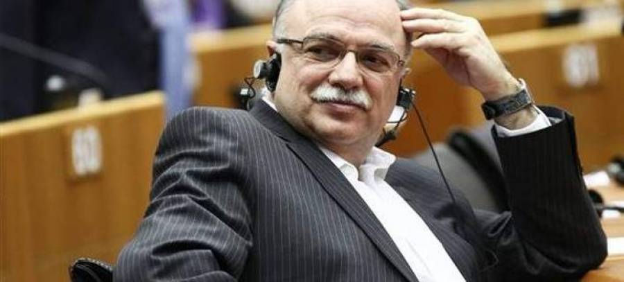 Το παράλληλο σύμπαν του Παπαδημούλη