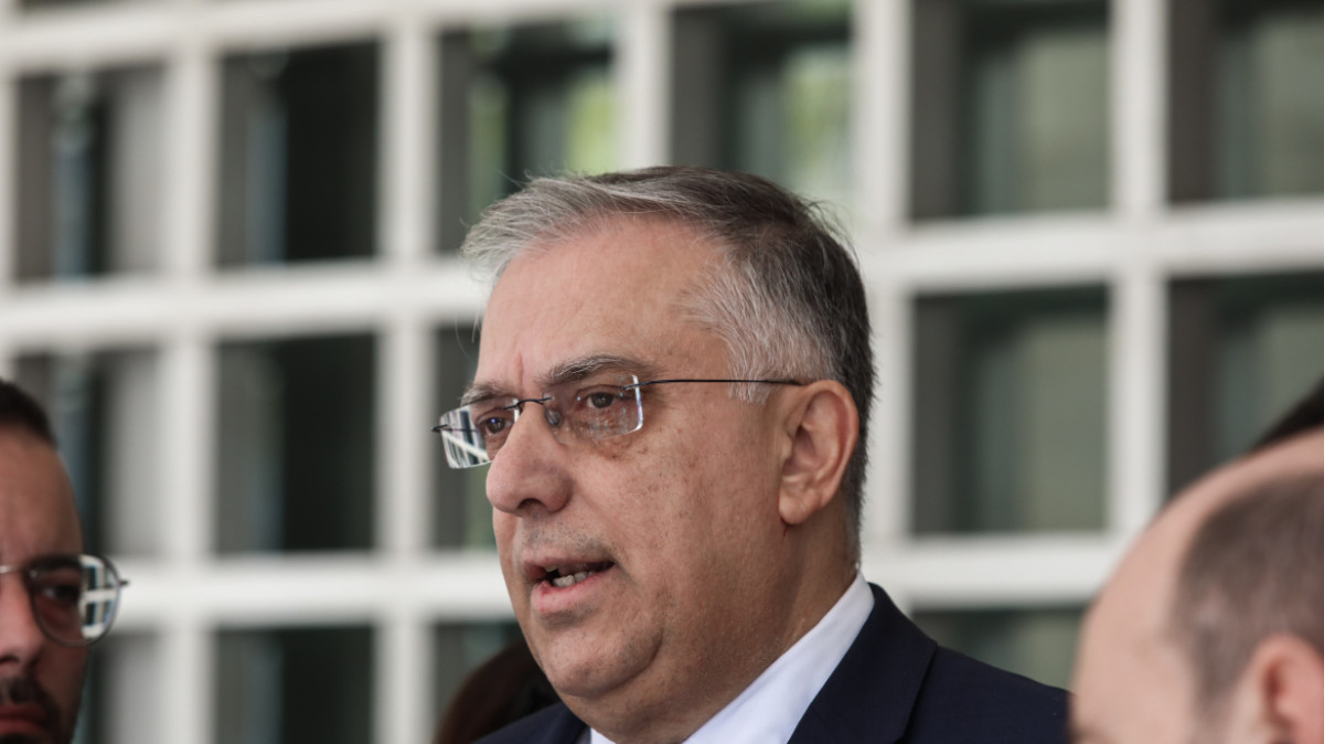 Θεοδωρικάκος-panic button: Άμεση ειδοποίηση της ΕΛ.ΑΣ από θύματα ενδοοικογενειακής βίας