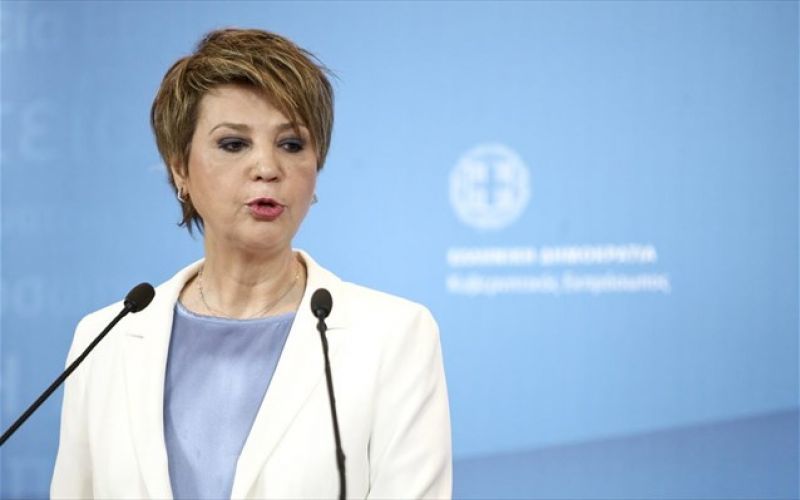 Κυβέρνηση: Εχθρικοί στη χώρα οι «Παραιτηθείτε»-ΝΔ: Είσαστε σε πανικό