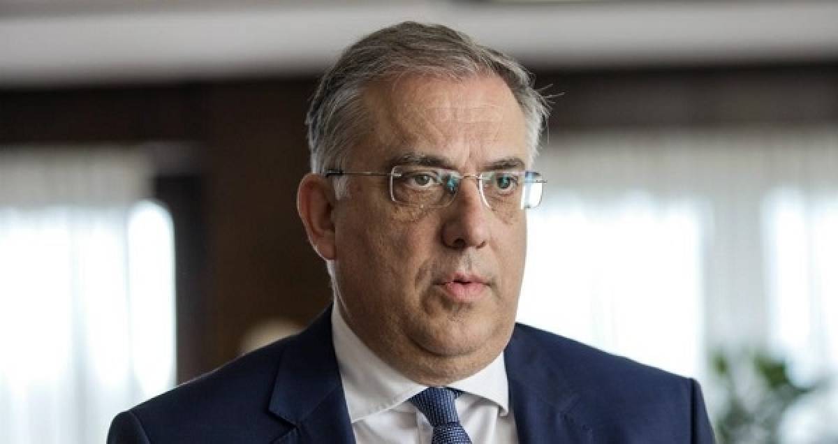 Θεοδωρικάκος: 6,2 εκατ. ευρώ σε δήμους για μάσκες