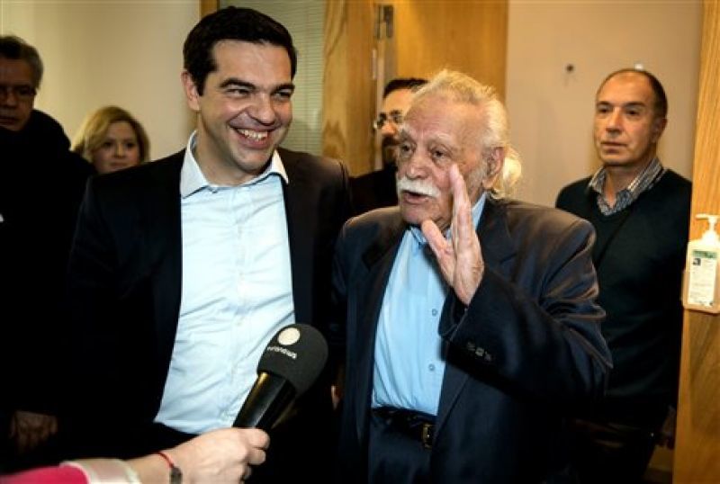 Γλέζος: Όσοι λένε ότι είμαι απέναντι στην κυβέρνηση, να καταπιούν τη γλώσσα τους