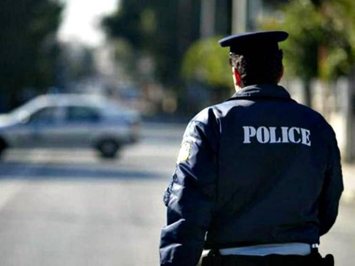 Στο νοσοκομείο έξι αστυνομικοί από επιθέσεις στη Νέα Φιλαδέλφεια