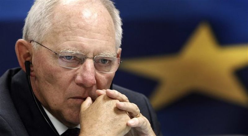Σόιμπλε: "Όχι" στο σχέδιο Κομισιόν για εγγύηση καταθέσεων