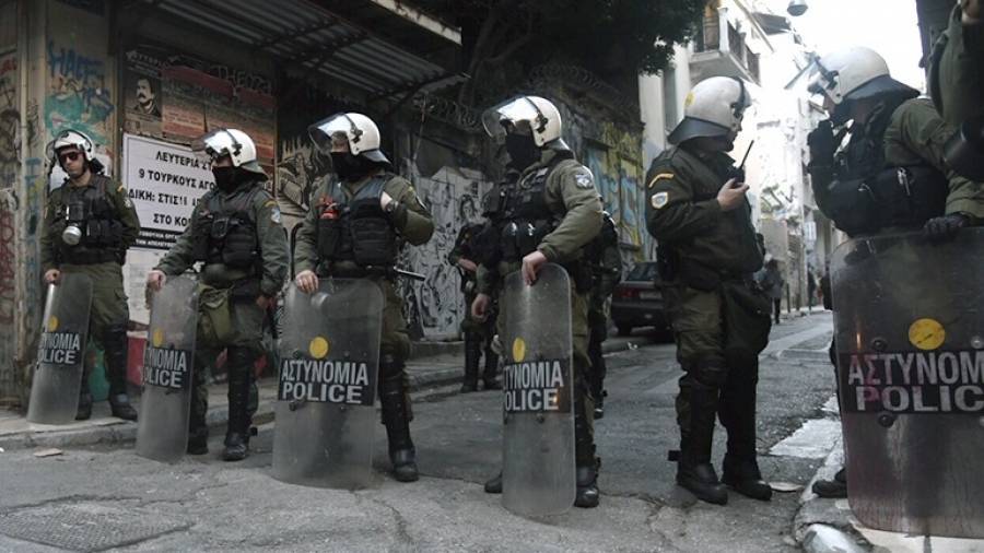Στα Εξάρχεια η ΕΛΑΣ - Συλλήψεις και προσαγωγές για ναρκωτικά