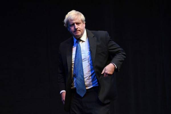 Brexit: Ενημερώνει το υπουργικό συμβούλιο για τις διαπραγματεύσεις ο Τζόνσον