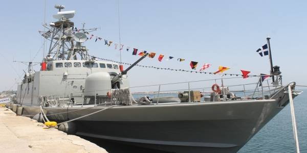 Με πυραυλάκατους η μεταφορά ψηφοφόρων στο Καστελόριζο