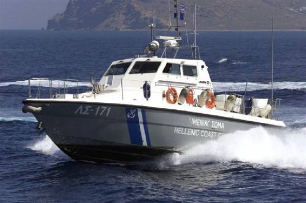 Πρόσκρουση φορτηγού πλοίου σε βραχονησίδα των Κυθήρων