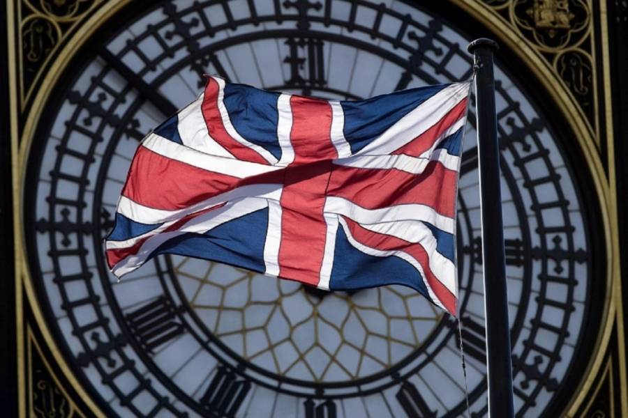 Βρετανία: Ρεκόρ στις αυξήσεις μισθών λόγω Brexit
