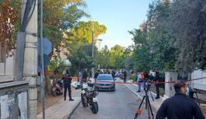 Αιγάλεω: Παραδόθηκε και ομολόγησε ότι σκότωσε τη μητέρα του 20χρονος