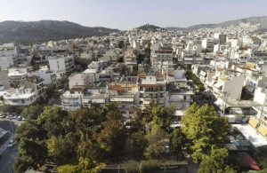 Reuters: Οι Έλληνες δαπανούν για τη στέγαση περισσότερα από όλους στην ΕΕ