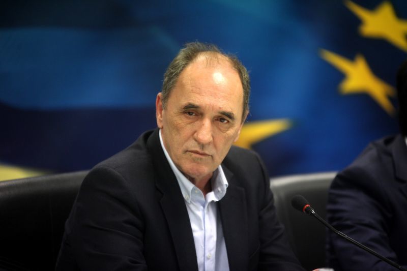 Σταθάκης: Ένας στους τρεις συνταξιούχους θίγονται από τη συμφωνία