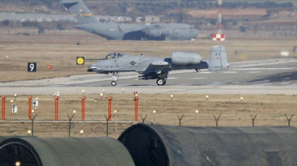 Γερμανοί βουλευτές ζητούν αποχώρηση από το Ιντσιρλίκ