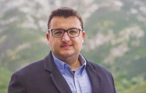 Η Σέριφος στήριξε για δεύτερη φορά τον Κωνσταντίνο Ρεβίνθη